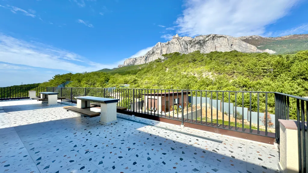 Таунхаус Фламинго, лесная зона, подогреваемый бассейн