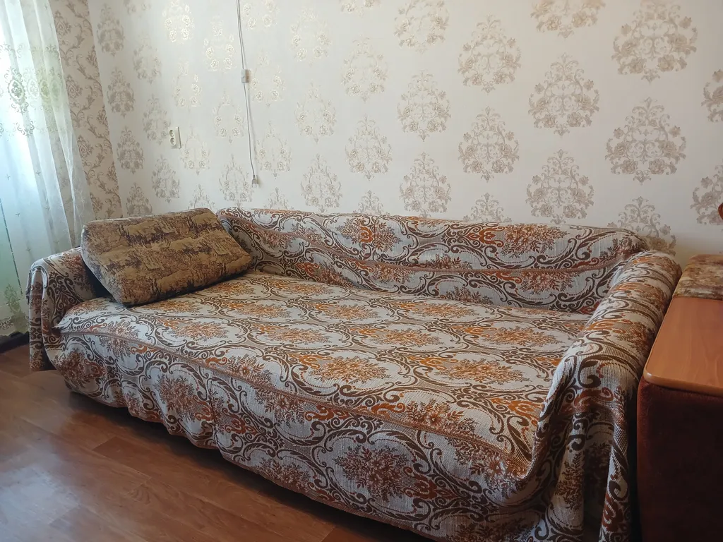 Многоместная комфортная квартира с балконом