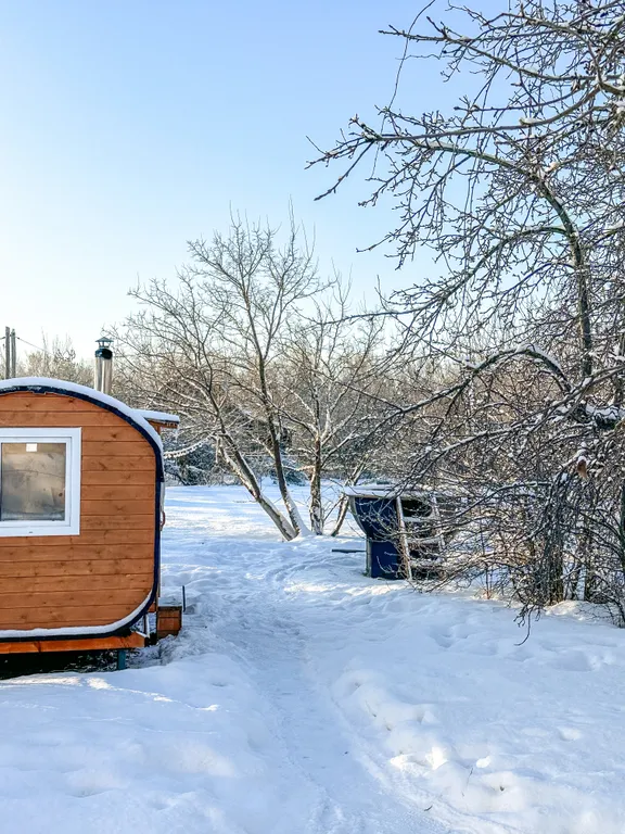 Уютный дом с большим подогреваемым бассейном, баней и банным чаном