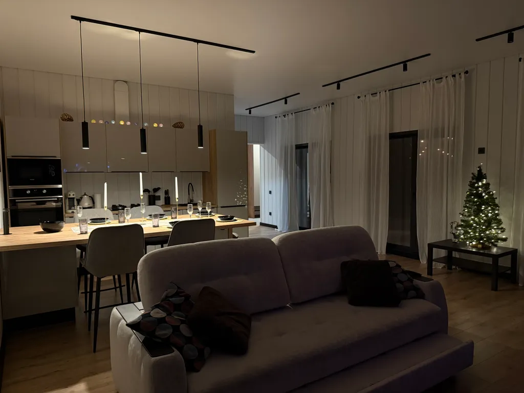 Хай тек коттедж