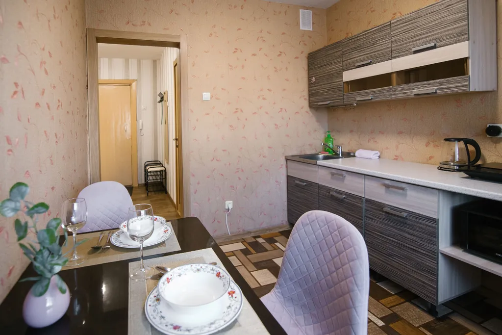 Квартира рядом с Платинум Ареной