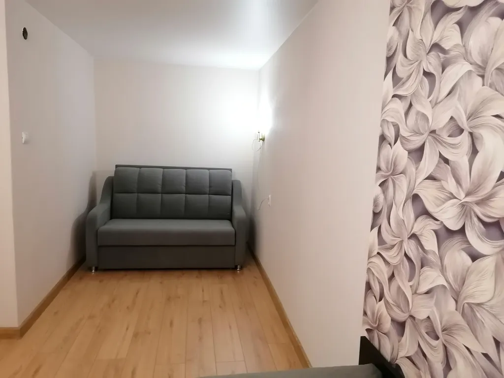 Квартира напротив вокзала