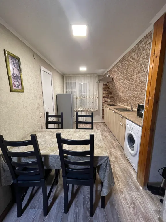 Квартира в центре — аренда посуточно в Адлер