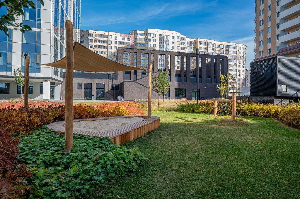 Светлая видовая квартира бизнес-класса в самом центре