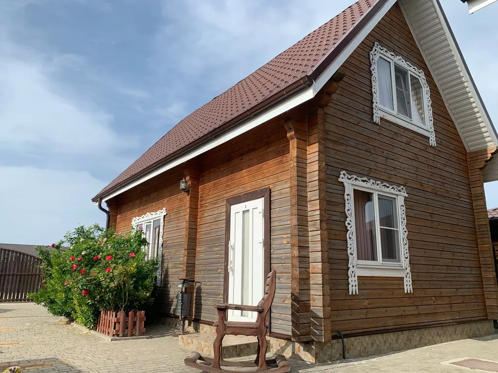 Коттедж Домик у моря Деревенька — аренда посуточно в Голубицкая