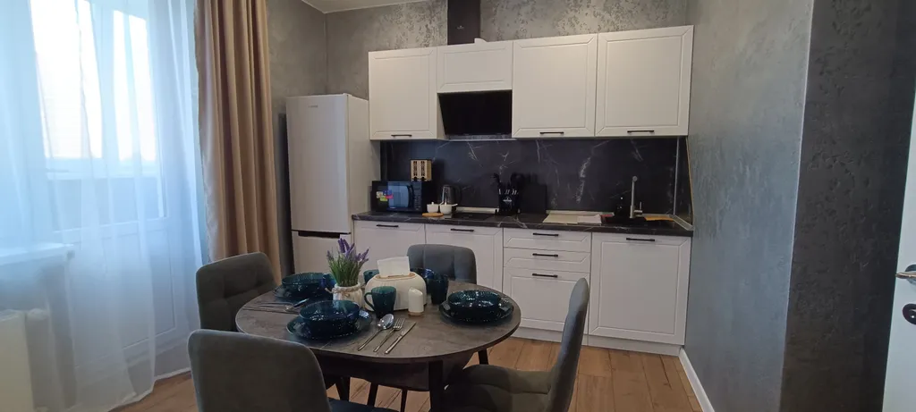 Квартира Уютная современная 2-комнатная квартира в тихом районе — Краснодар