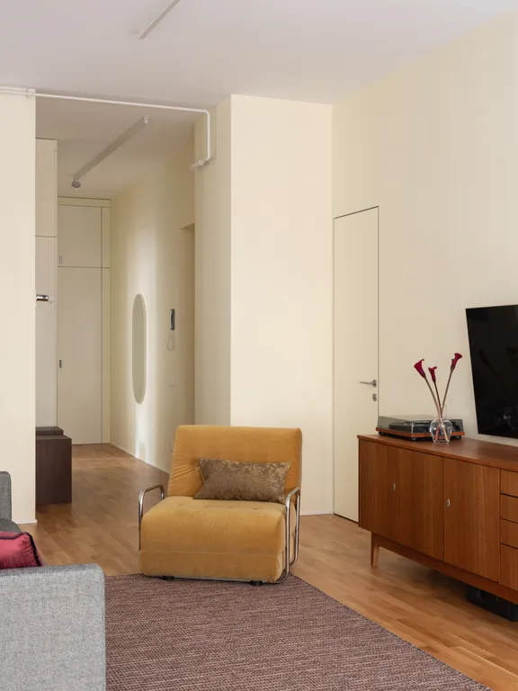 Апартаменты с тремя спальнями на Петроградской стороне