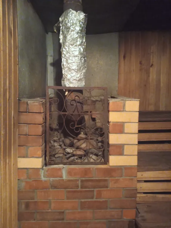 Уютный дом-сруб для компании