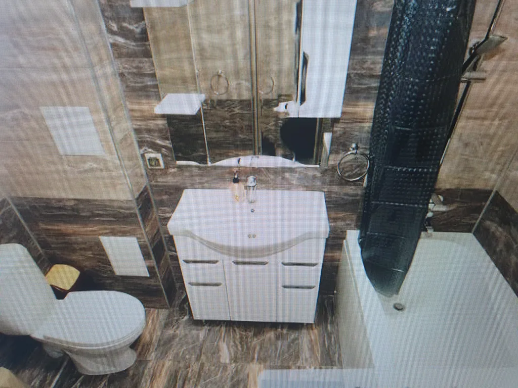 Новая благоустроенная квартира в хорошем районе