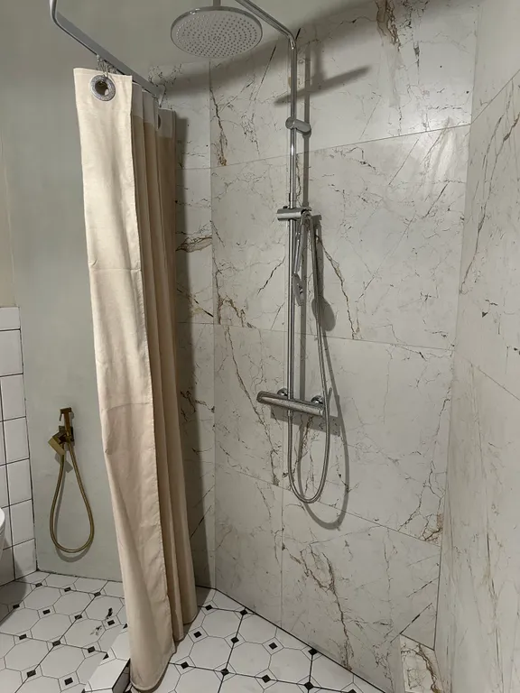 Номер в центре города