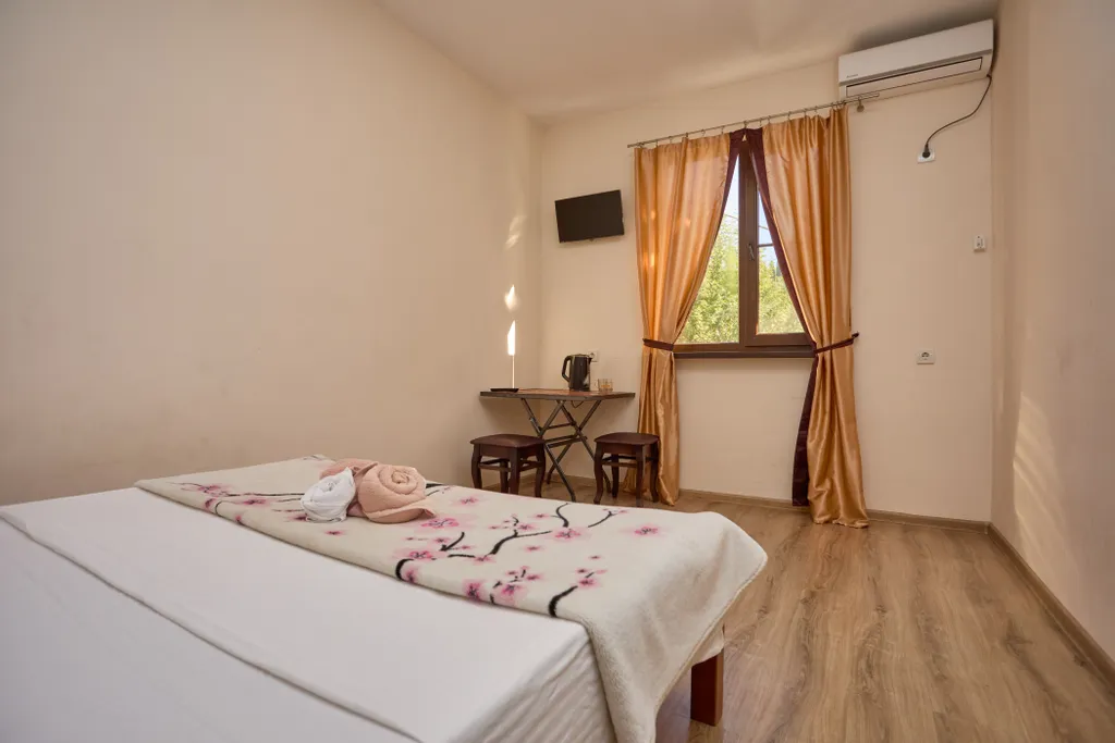 Квартира Квартира Двухкомнатный улучшенный номер — Сухум