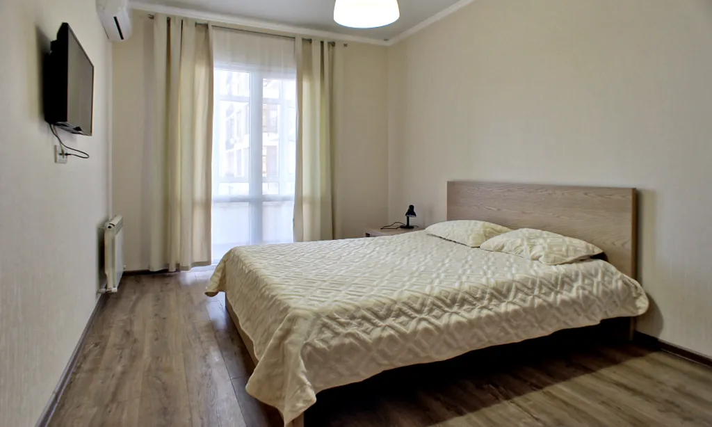 Квартира Двухкомнатная квартира в монолитном доме — Геленджик