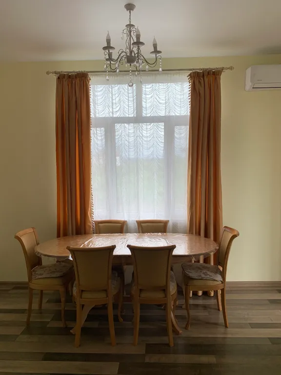 Коттедж Коттедж Просторные трехкомнатные апартаменты с двумя изолированными спальнями — Сухум