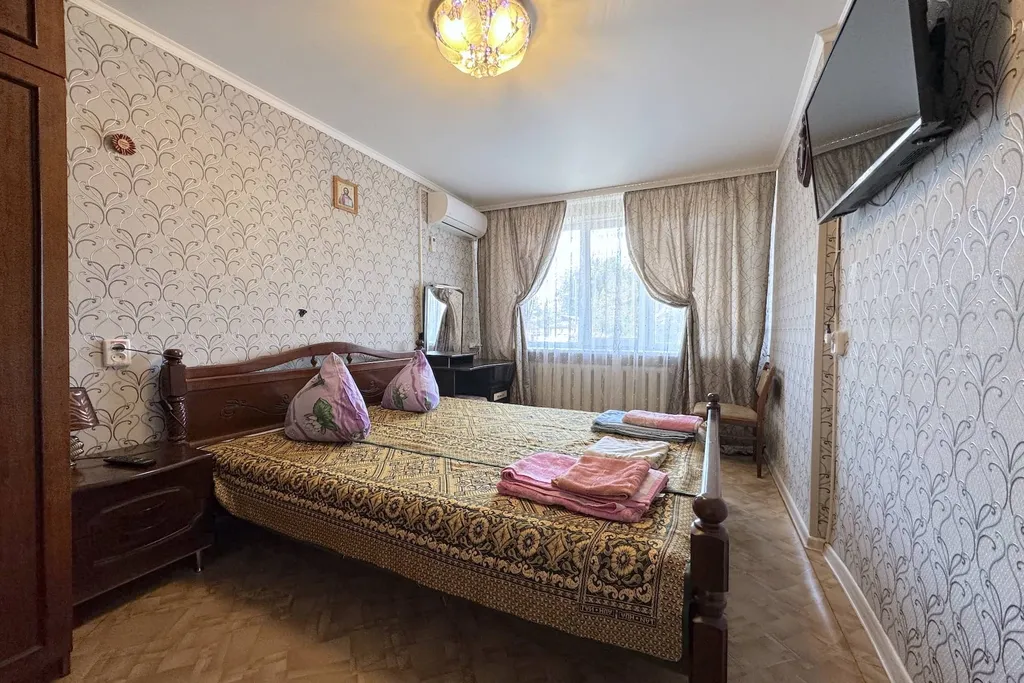 2-комнатная Квартира — аренда посуточно в Феодосия