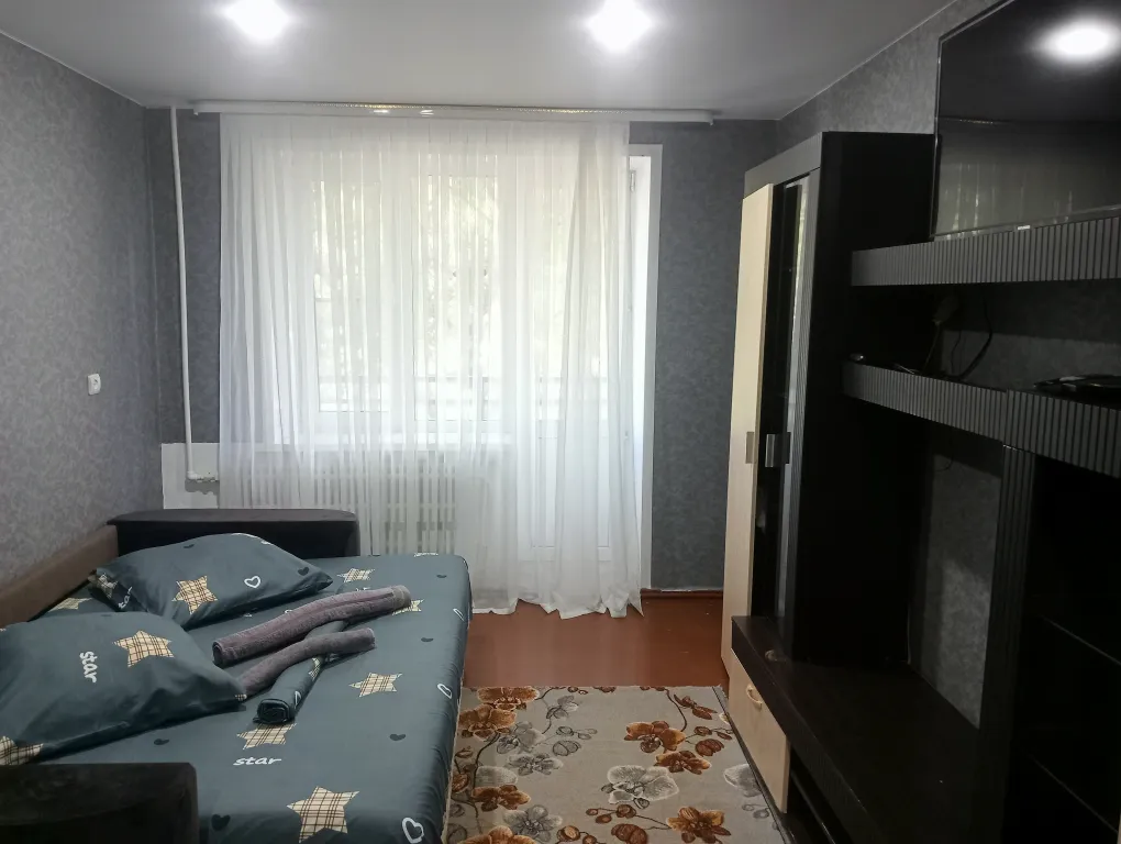 Уютная квартира в центре города — аренда посуточно в Богучар