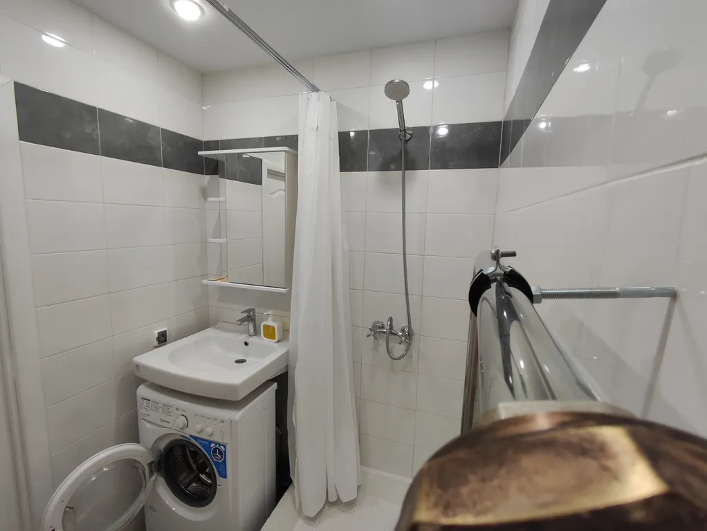 Уютная студия на благоустроенной набережной реки Ока