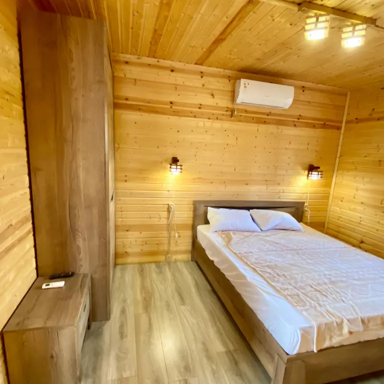 Коттедж Адмиральский домик на море — Солнечная Долина