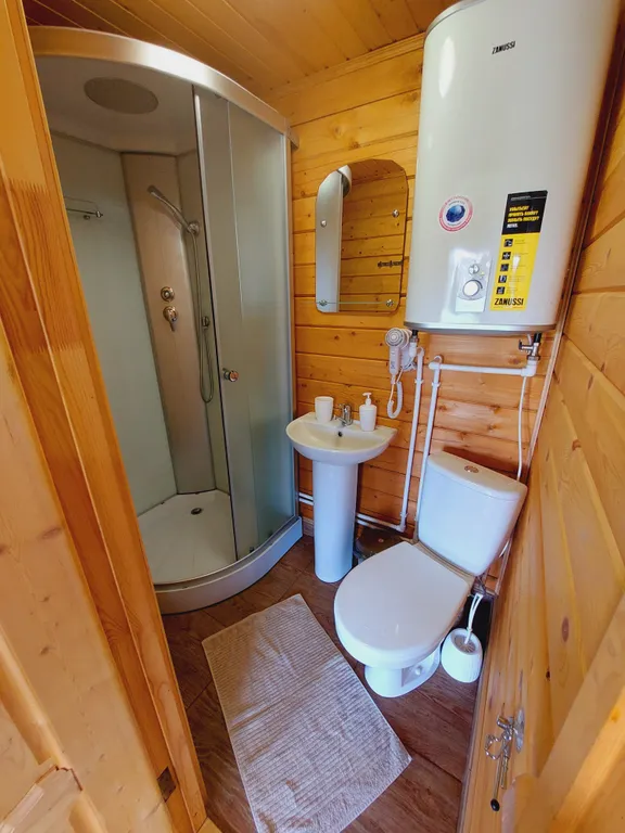 Домик-студия с террасой