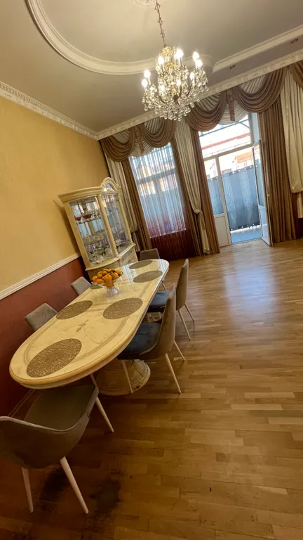 Двухэтажная квартира в самом центре города