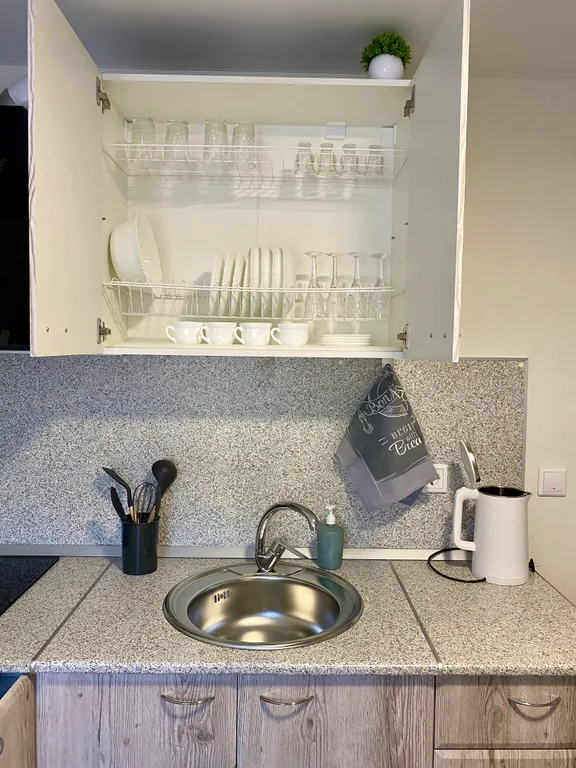 Современная квартира возле моря