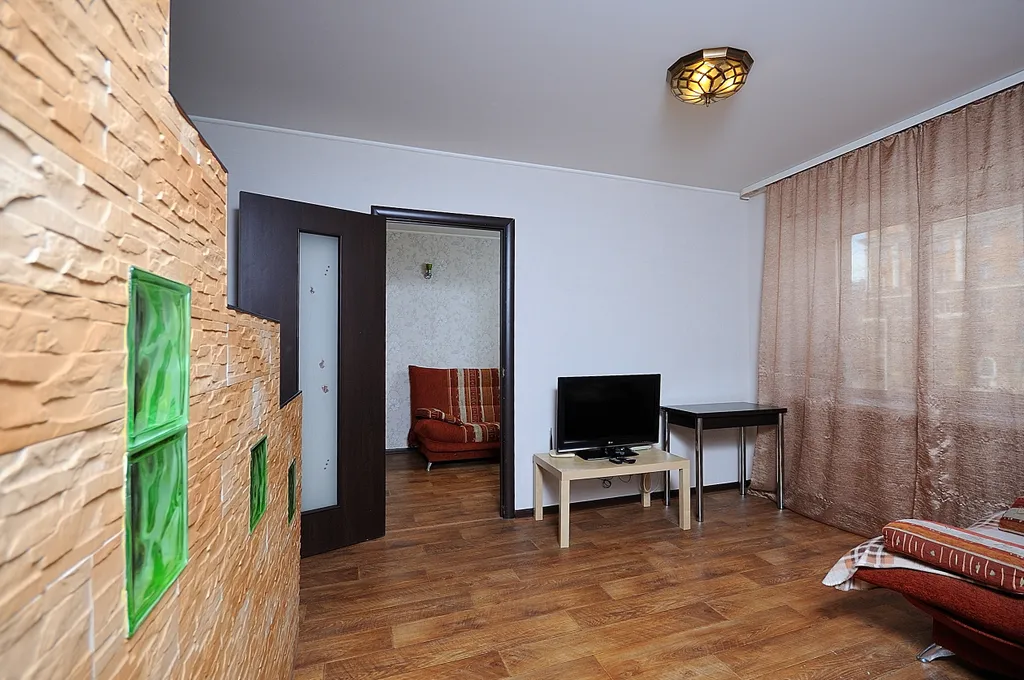 Квартира 2-комнатная Квартира — Омск