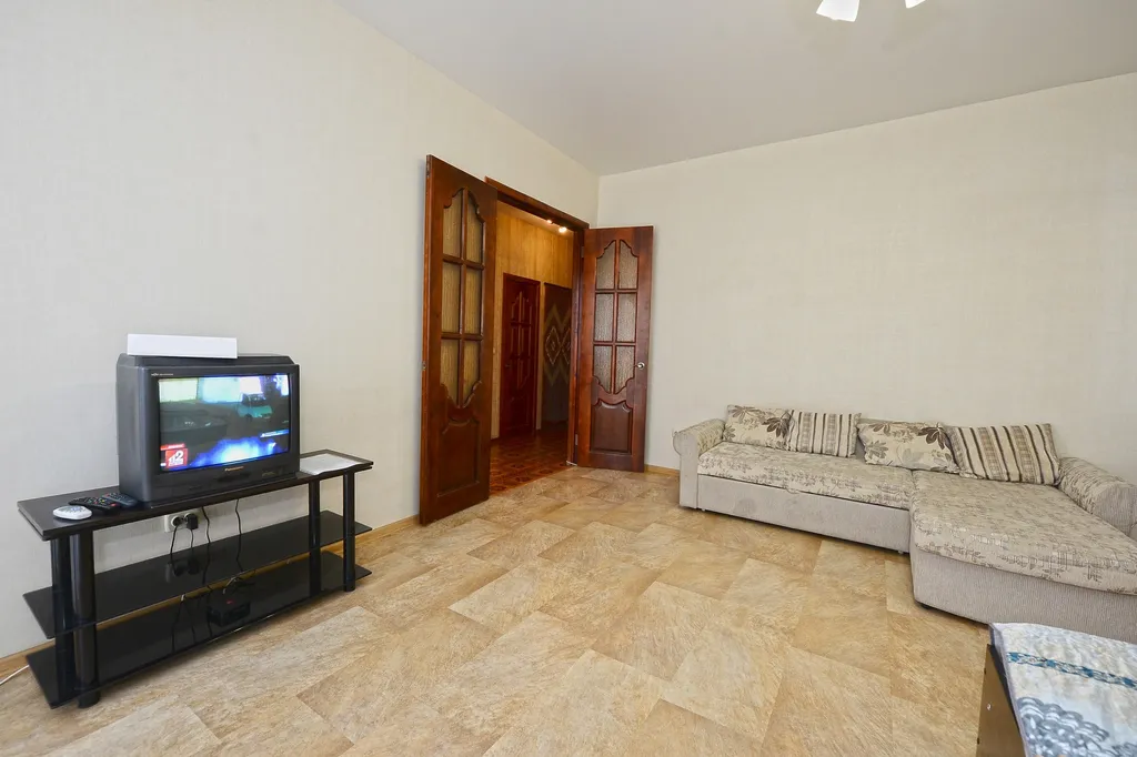 Апартаменты на площади вокзала рядом с набережной