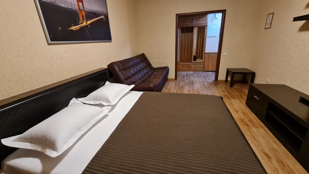 Просторная комфортабельная двухкомнатная квартира