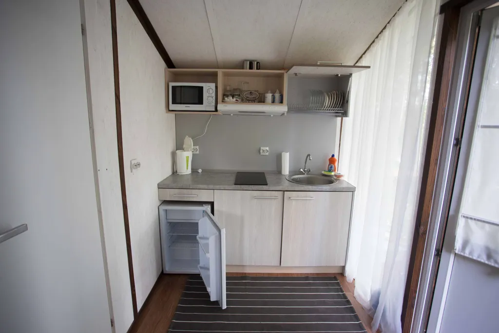 Коттедж Куйвасарь Домик Ягодный — Волхов