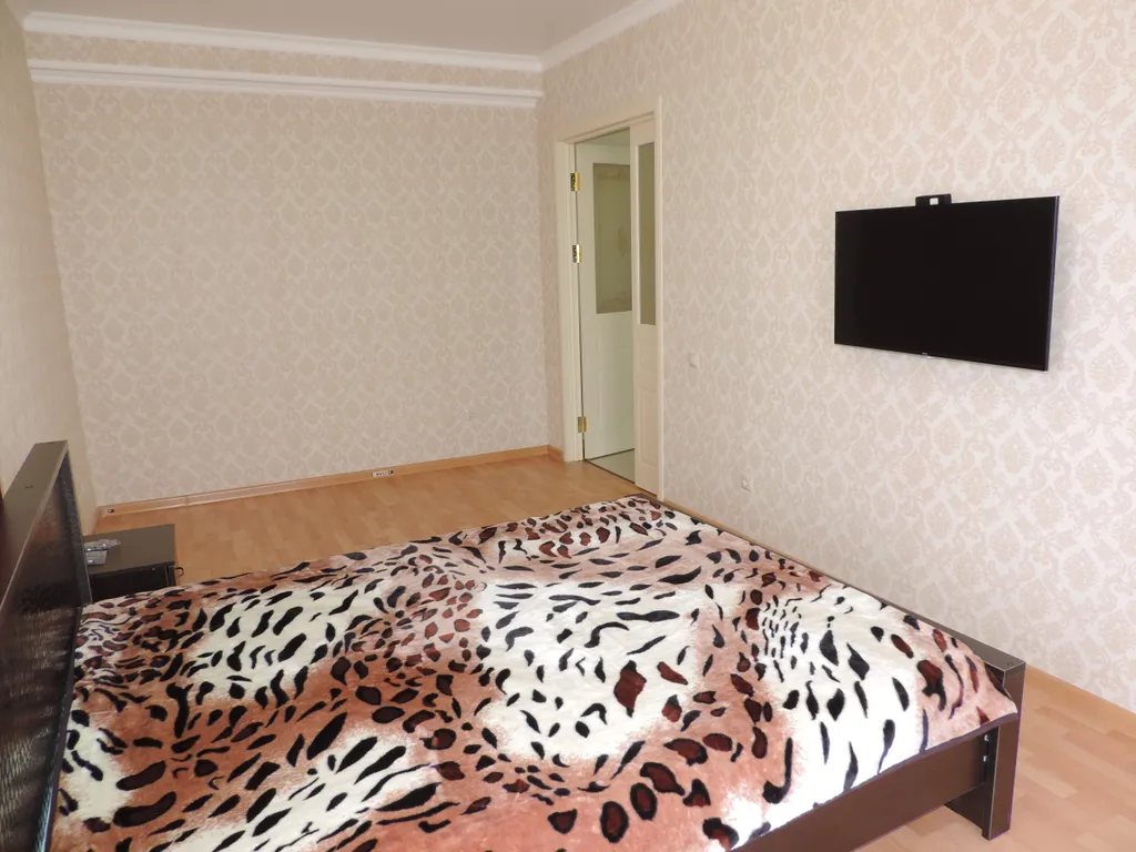 Квартира Квартира Анти-Отель на 4чел. 2комн.кв. 7этаж, код-111 — Махачкала