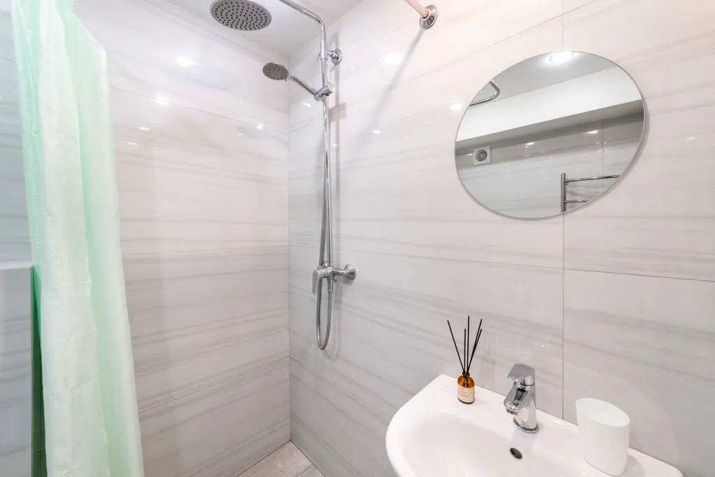 Синяя студия в ЖК Гринберг в горах