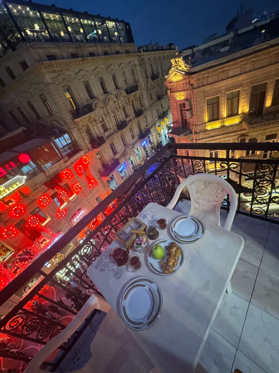 Площадь фонтанов - сердце центра Баку