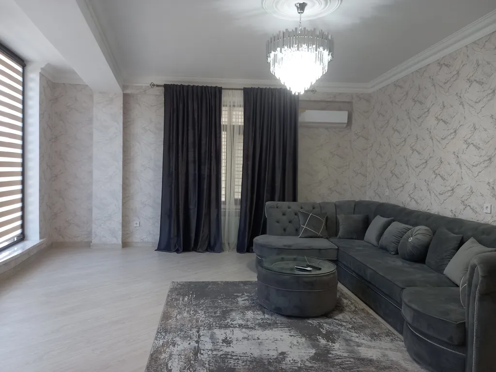 Квартира 2-комнатная Квартира — Махачкала