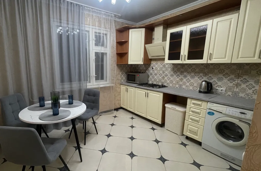 Квартира 1-комнатная Квартира — Калининград