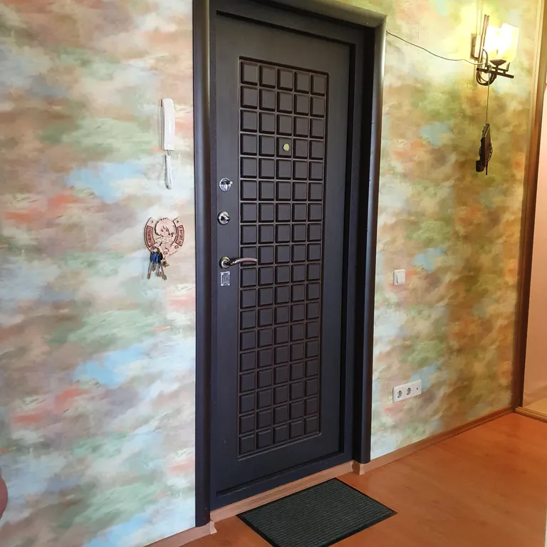 Квартира Однокомнатная квартира рядом Микрохирургией глаза — Хабаровск