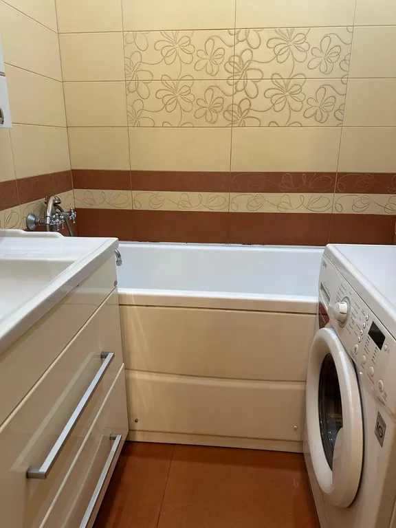 Просторная светлая уютная 3-комнатная квартира