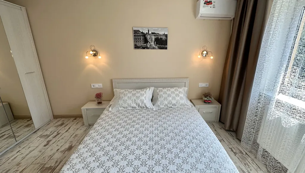 Уютная двухкомнатная квартира в историческом центре