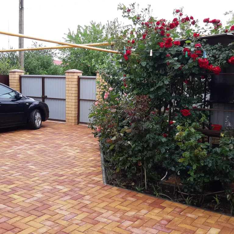 Домик у моря