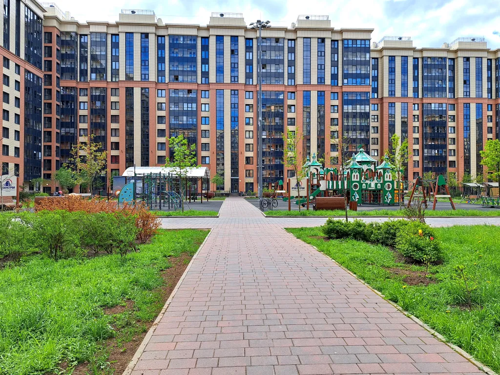 Квартира Комфортабельная квартира с отдельной кухней — Санкт-Петербург