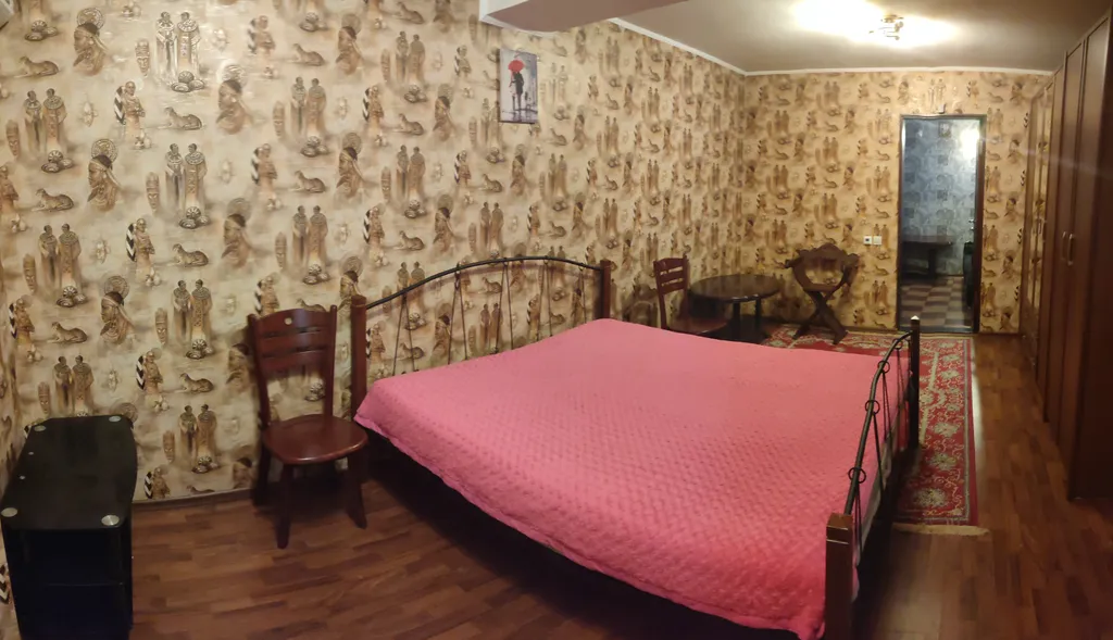 Уютный дом с бильярдом, видомом на горы и лес