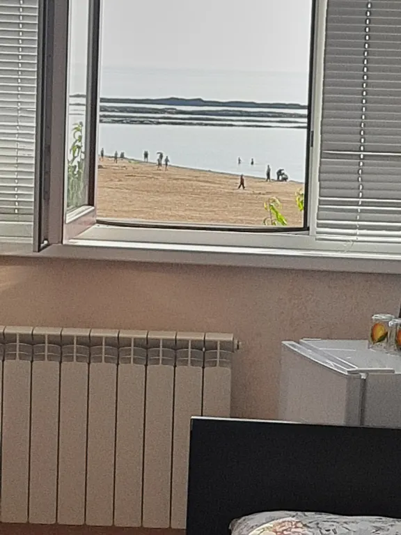 Уютный номер на первой береговой линии