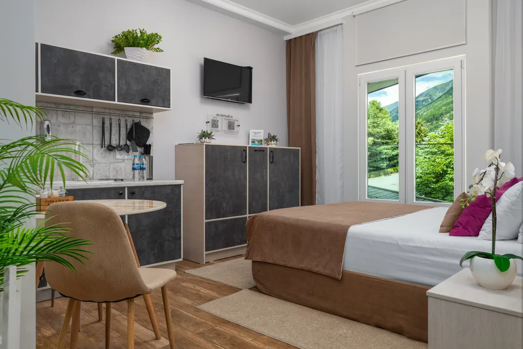 APART бизнес + мини кухня (резерв №13, №15)