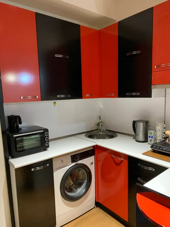 Студия с панорамными окнами