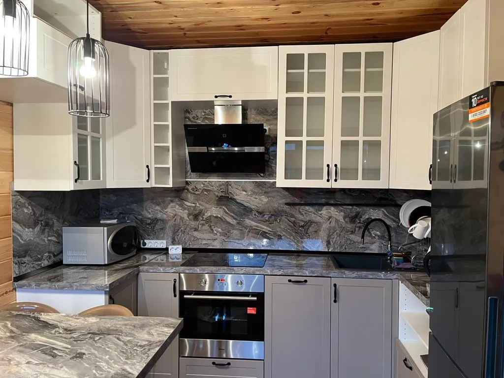 Гостевой дом у озера и скалы Кит