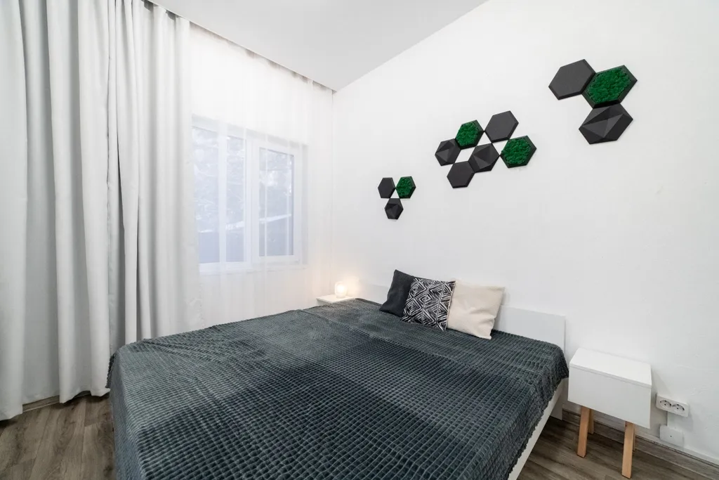 Уютный дом около реки Мана с баней