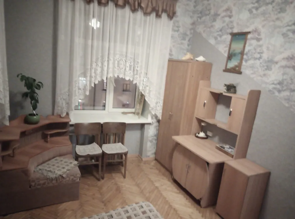 Квартира Комната в 4-комнатной квартире — Казань