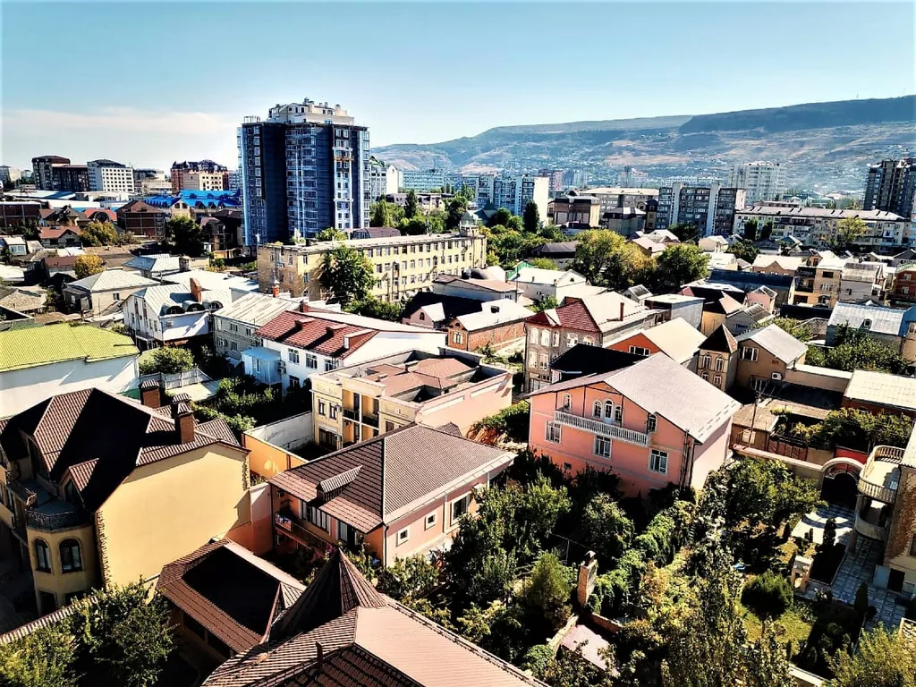 Квартира Квартира Анти-Отель на 4чел. 2комн.кв. 10этаж, код-28 — Махачкала