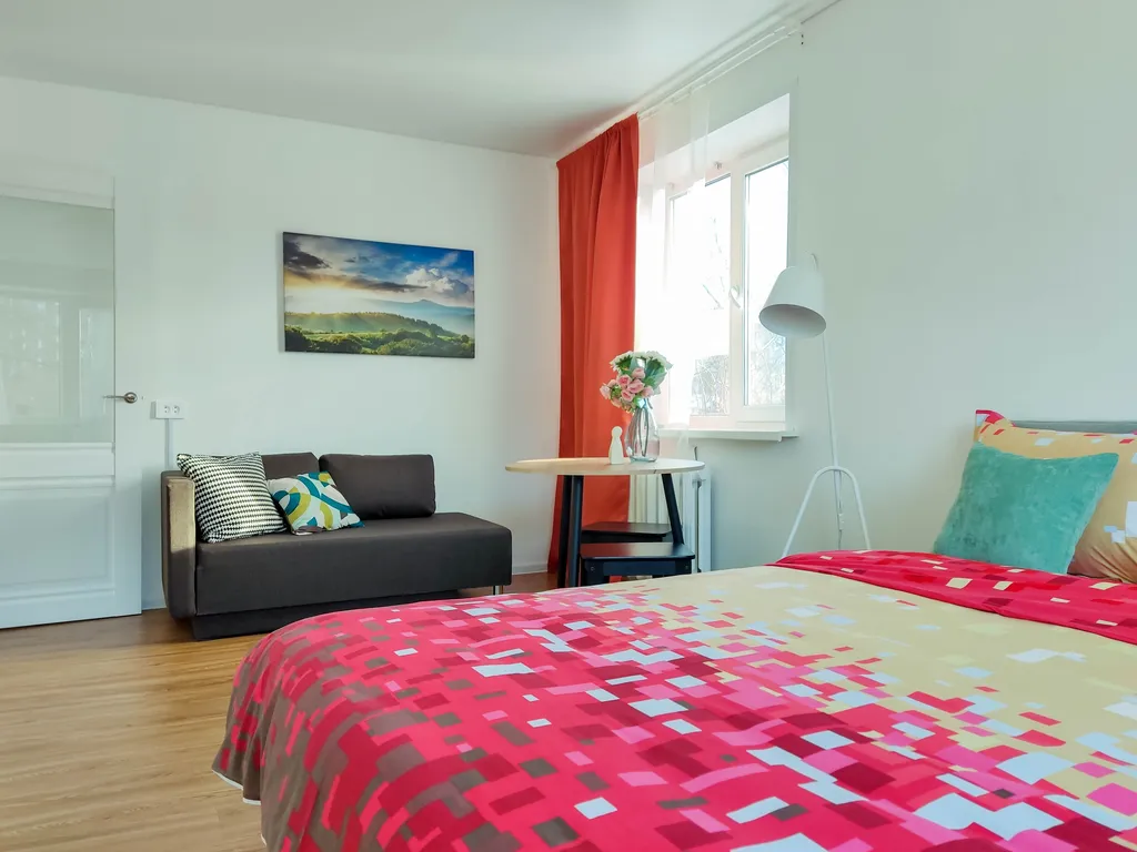 Двухкомнатная в центре Сеть ЙоХоум