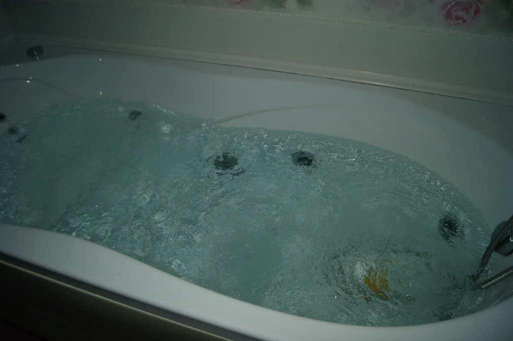 Таунхаус у озера в сосновом лесу