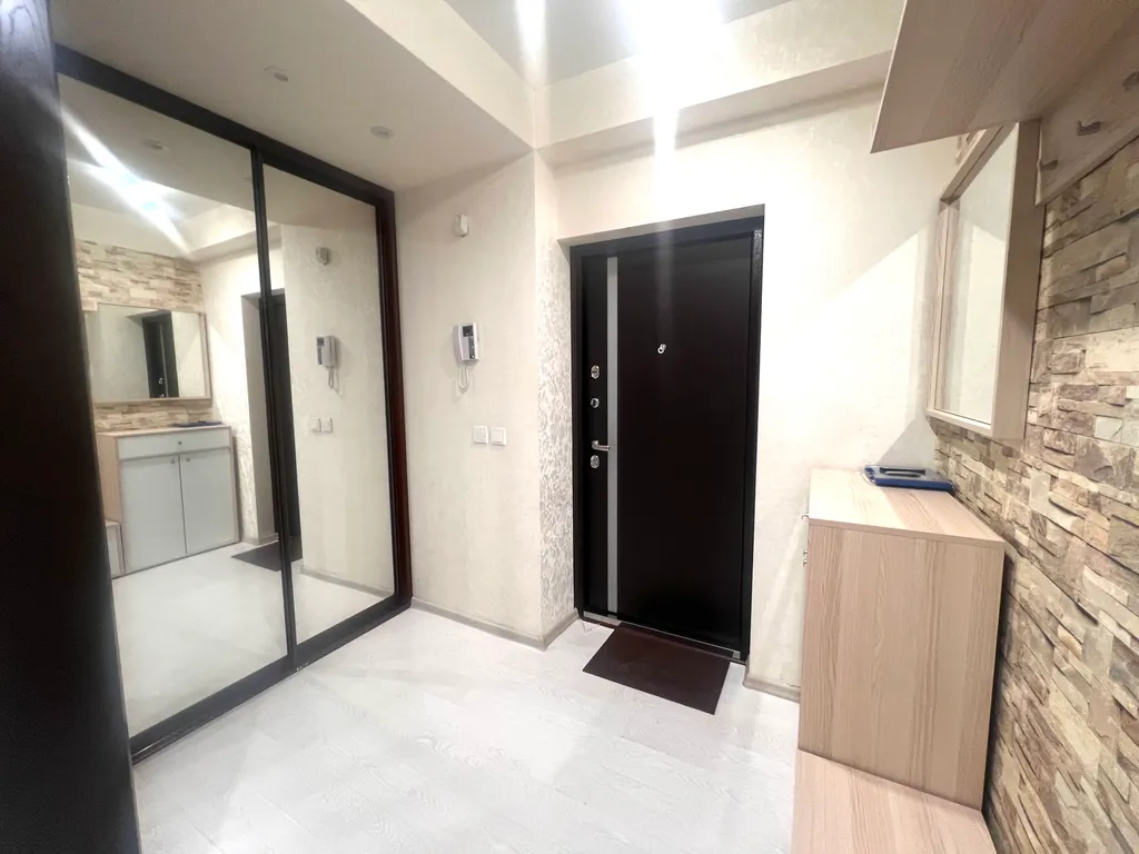 Светлая двухкомная квартира