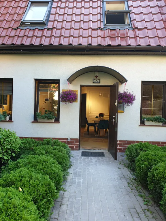 Коттедж Дом в центре города — аренда посуточно в Калининград